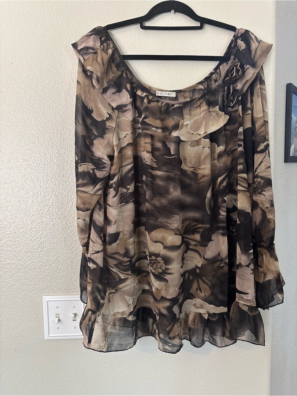 Kaelyn Max II Whimsigoth Moody Floral Ruffle Blouse 2X